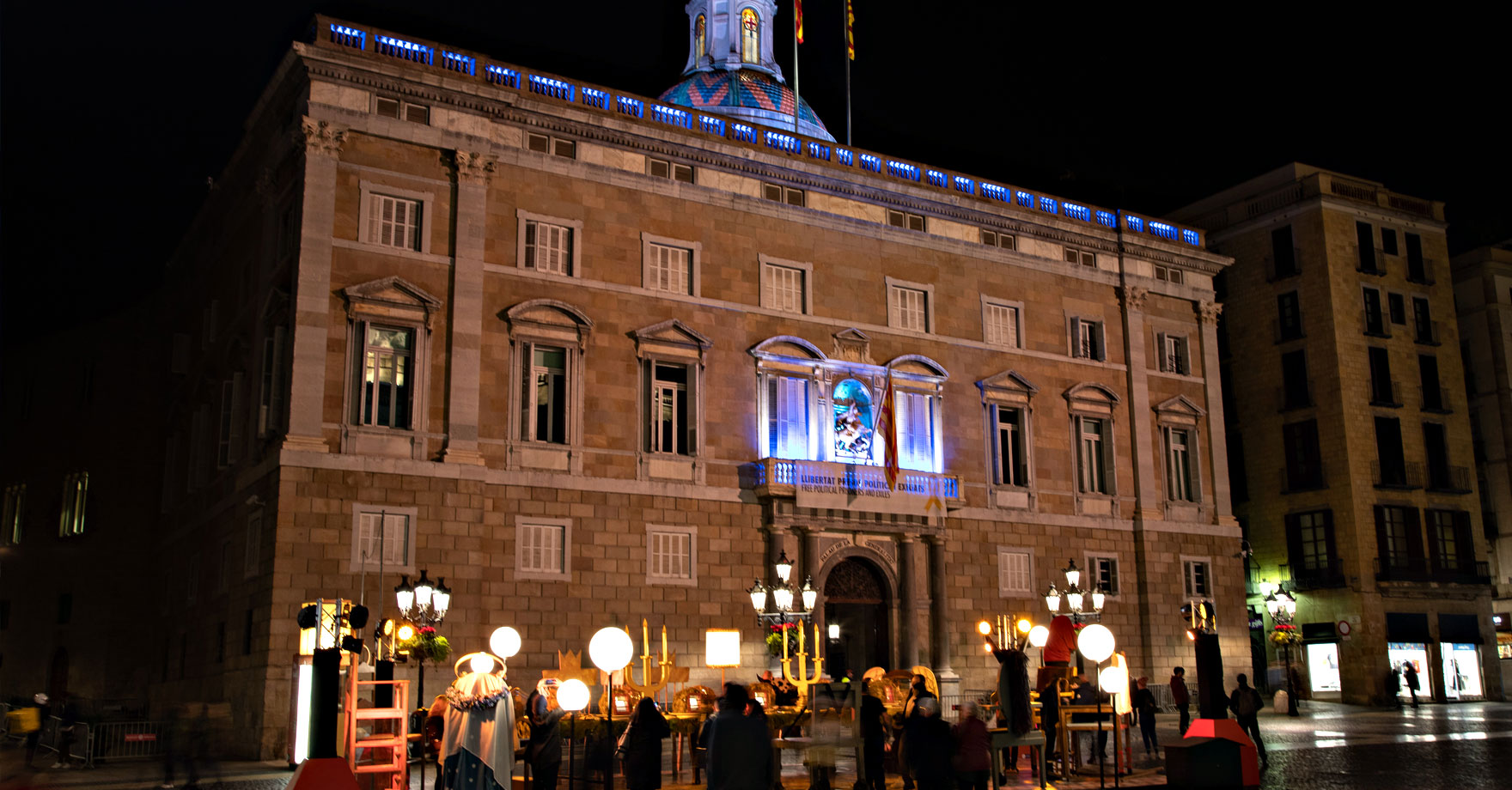 Iluminación diseñada por Nurlighting - Alfred Sá para el Palacio de la Generalitat de Cataluña