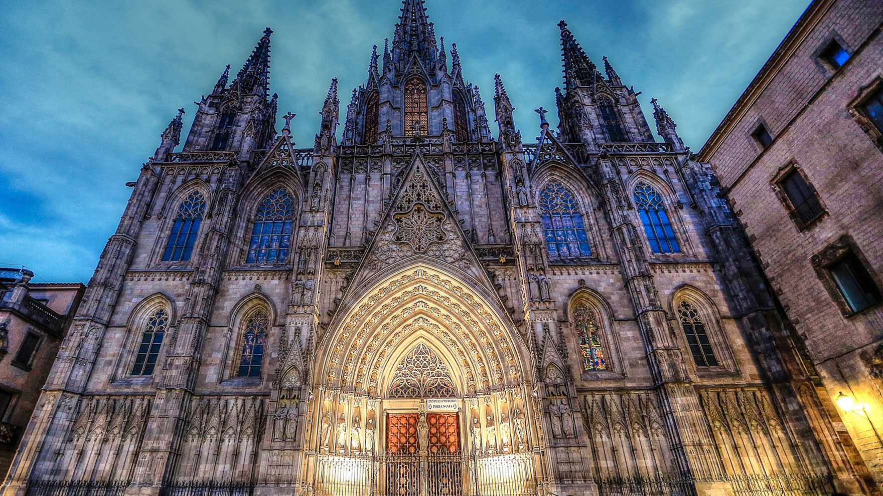 Portada de la Catedral Gótica de Barcelona