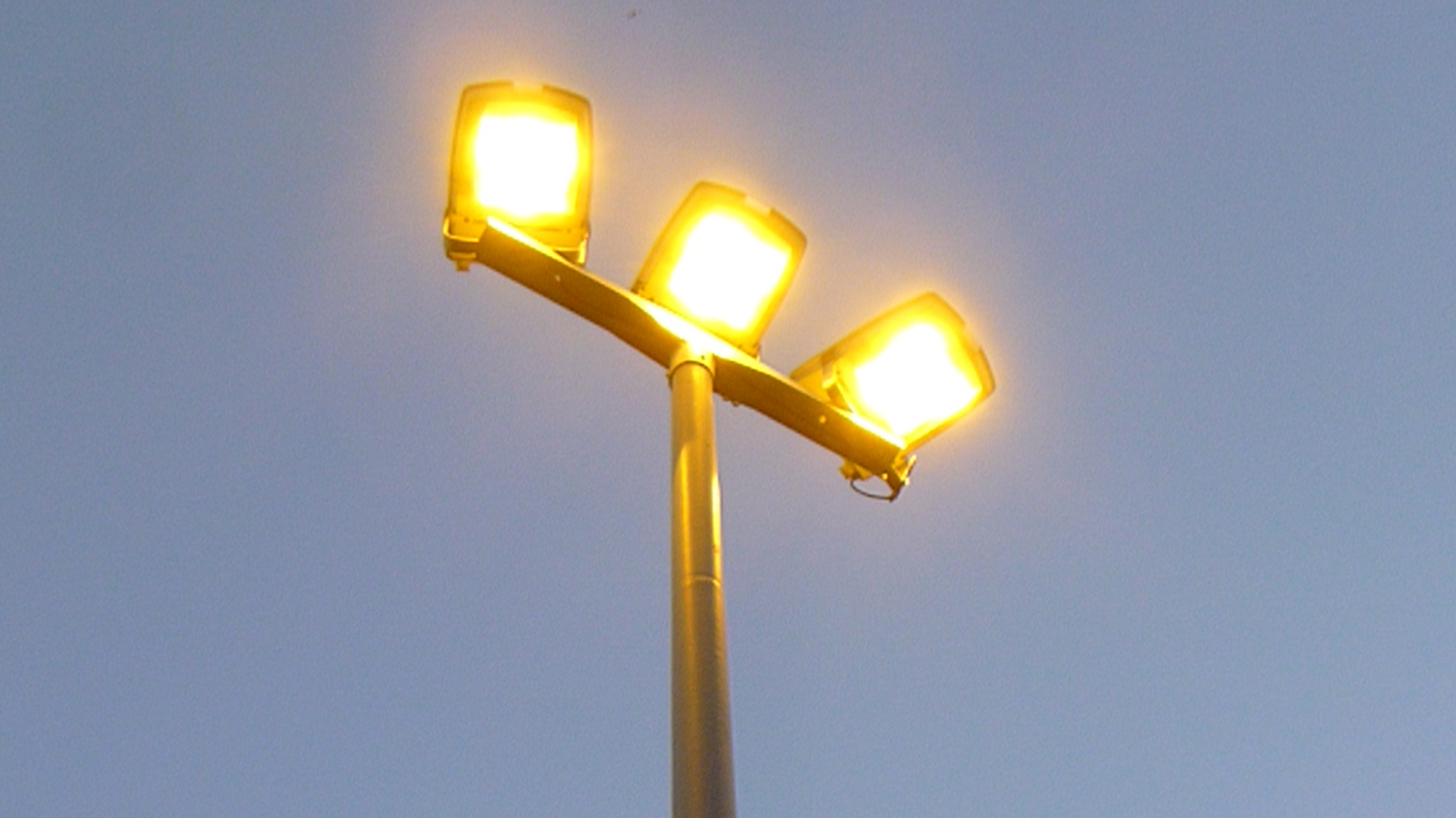 Foco de iluminación del Obelisco de Barcelona