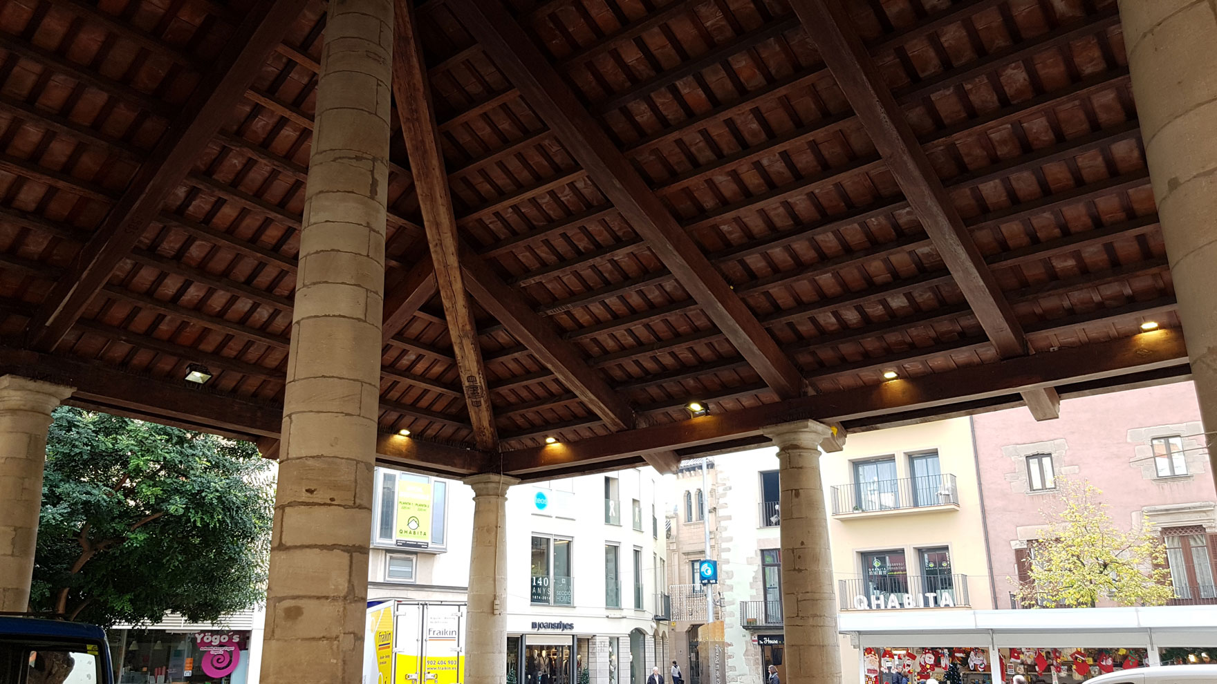 Porxada de Granollers - Escut